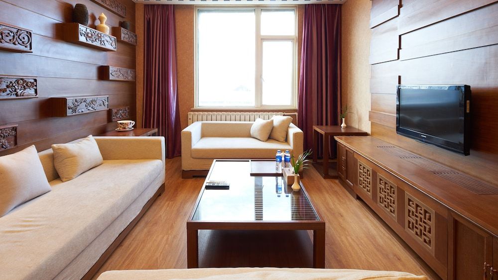 Deluxe Suite(Mainland China Guest Only)