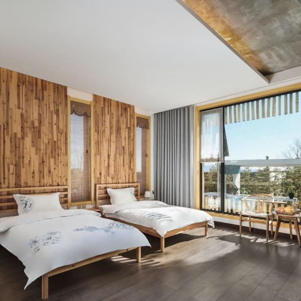 Superior Twin Room (Mainland Chinese Citizen Only)