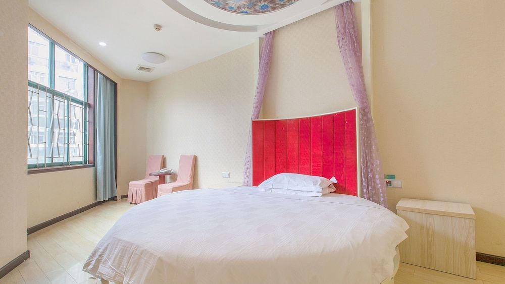 Romantic Room (Mainland Chinese Citizen Only)