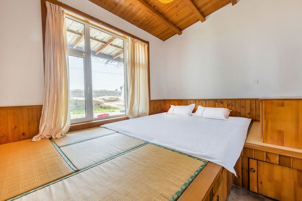 Signature Suite (Mainland Chinese Citizen Only)