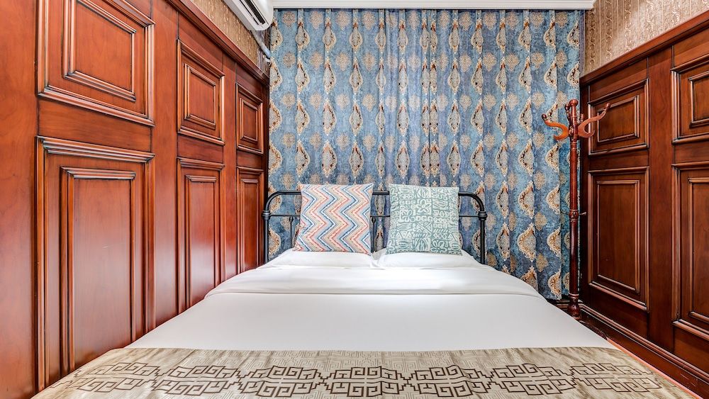 Business Double Room(Mainland-Chinese Citizen Only)