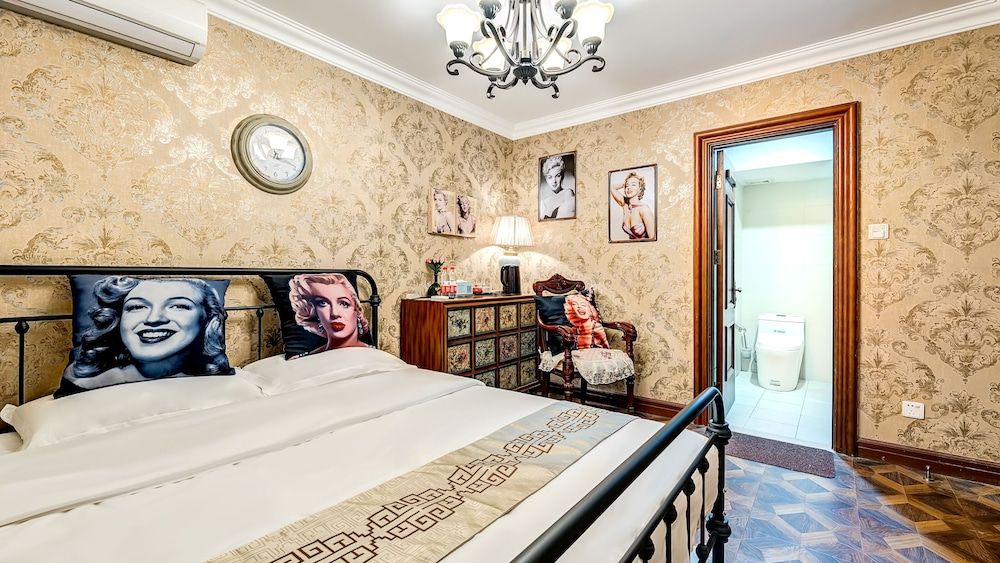 Standard Double Room (Mainland-Chinese Citizen Only)