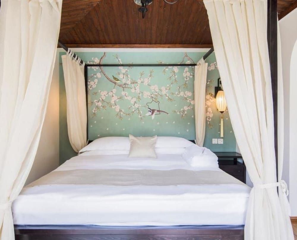 Signature Suite (Mainland Chinese Citizen Only)