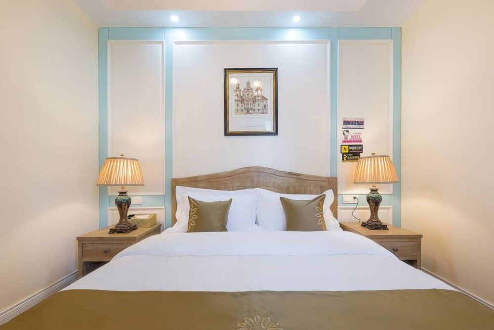 Classic Double Room