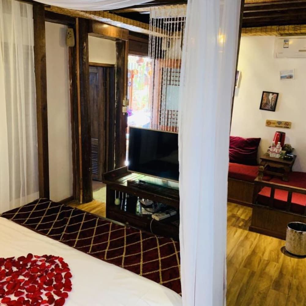 Gallery Double Room (Mainland Chinese Citizen Only)