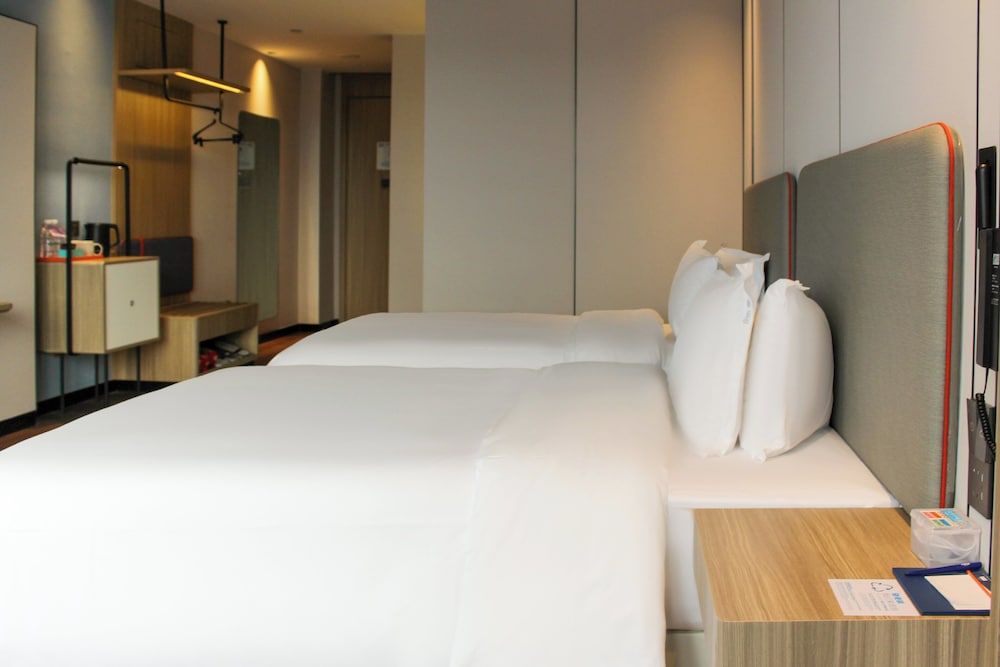 Standard Room, 2 Twin Beds