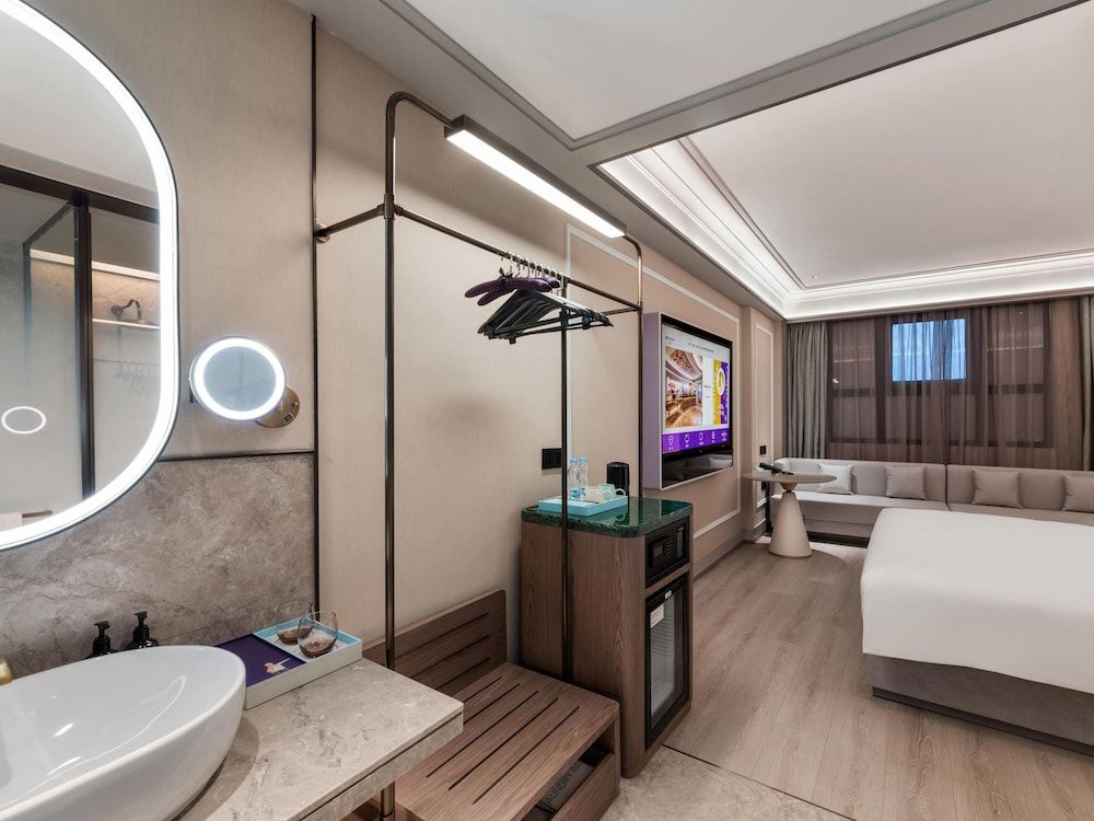 Mercure Hangzhou Qingchun Superior Room, 1 King Bed 2