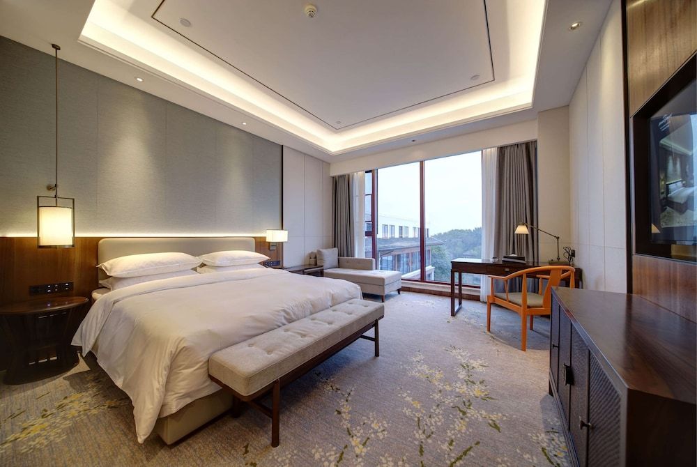 Standard Room, 1 King Bed, Non Smoking