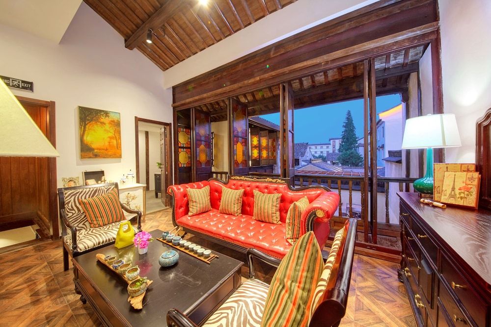 Signature Suite, 2 Bedrooms, Connecting Rooms, Courtyard View