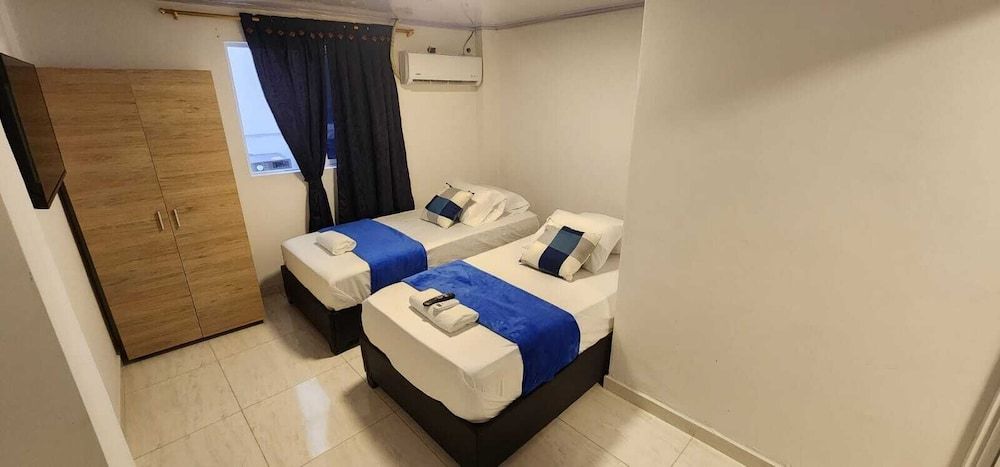 Room - 2 Twin, Private Bathroom