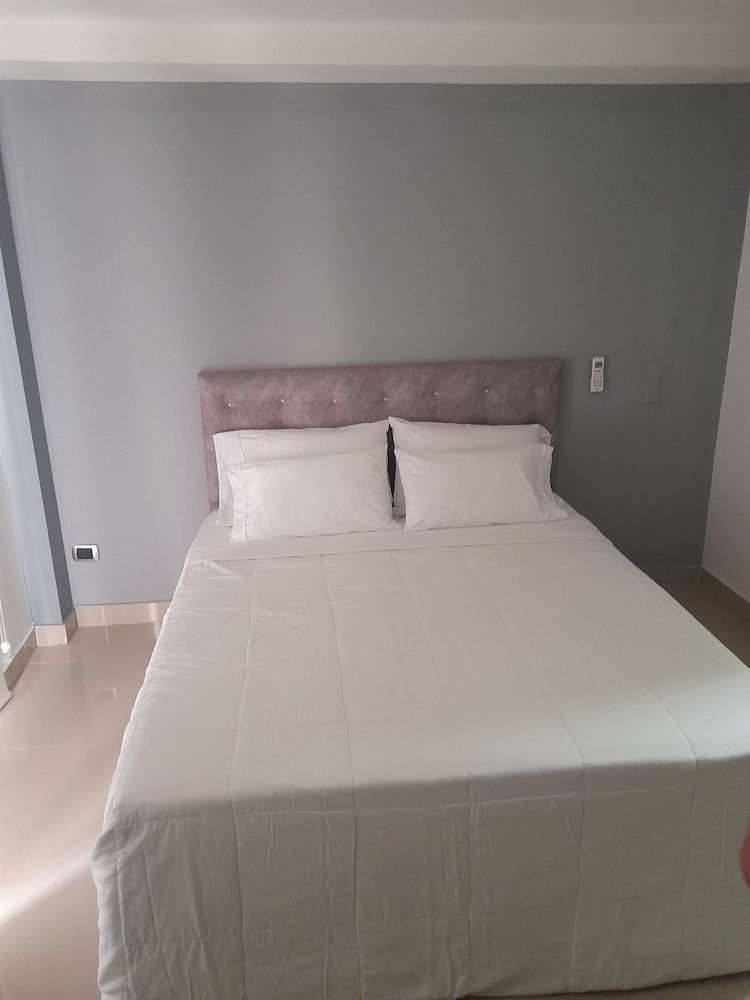Basic Apartment