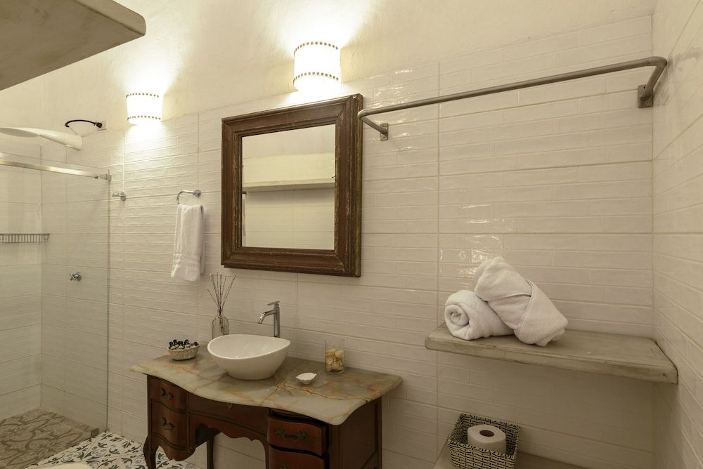 Casa Al Alma Deluxe Triple Room 16