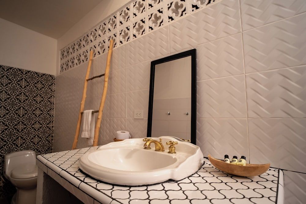 Casa Al Alma Deluxe Triple Room 22