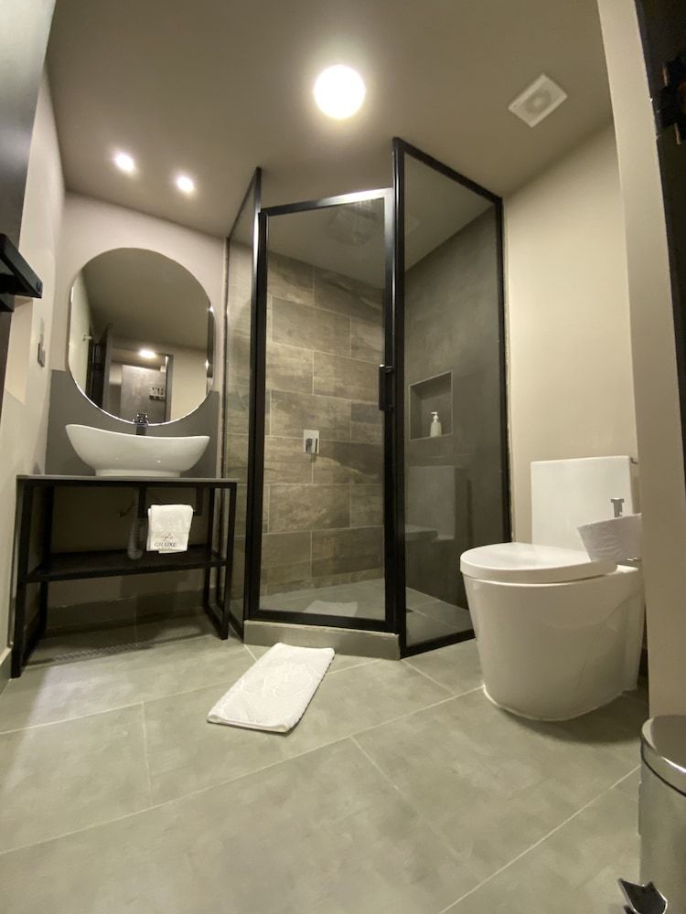 Giluxe Hotel Deluxe Single Room 7