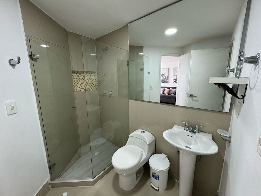 Apartamentos en Edificio Portofino ICDI Apartment, 1 Double Bed with Sofa bed, City View 9