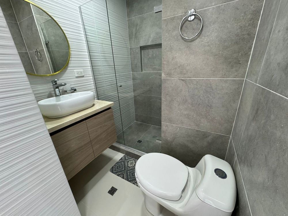 Apartamentos en Edificio Portofino ICDI Comfort Apartment, 3 Bedrooms, Balcony, Beachside 10