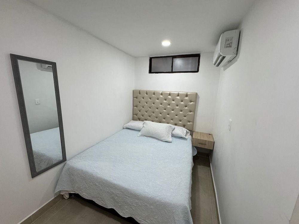 Apartamentos en Edificio Portofino ICDI Comfort Apartment, 3 Bedrooms, Balcony, Beachside 2