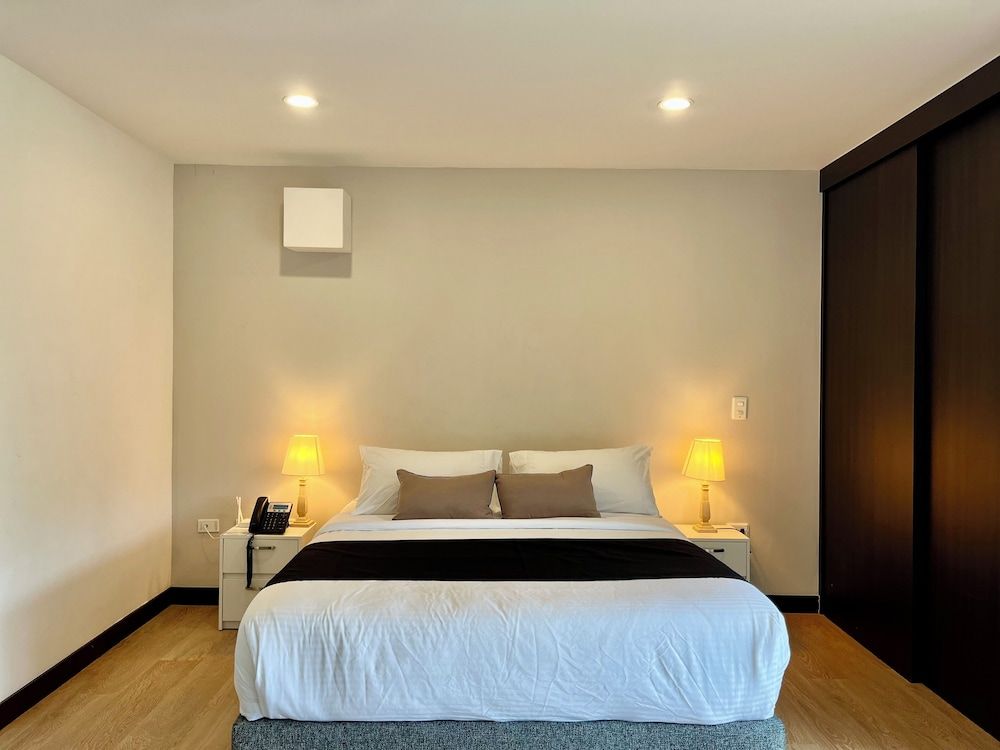 Hotel Rioverde – Aeropuerto Internacional MED Business Room 4