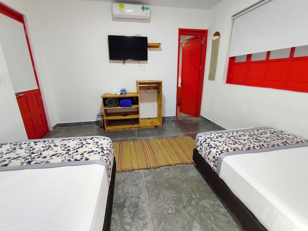 CASA DE PIEDRA Deluxe Triple Room