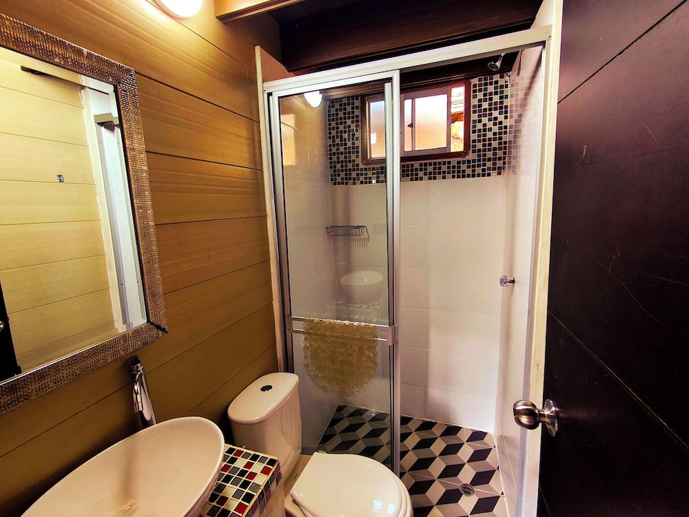 CASA DE PIEDRA Club Quadruple Room 4