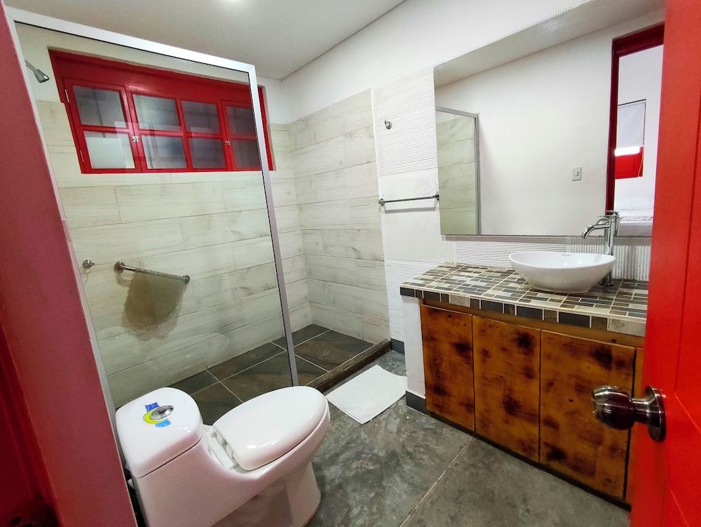 CASA DE PIEDRA Deluxe Triple Room 3