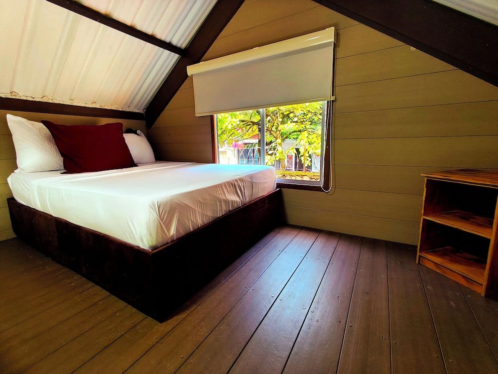 CASA DE PIEDRA Club Quadruple Room