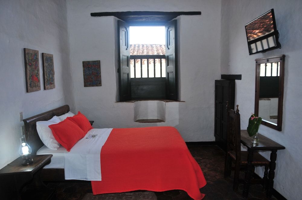 HOTEL MISION SANTA BARBARA Classic Room 3