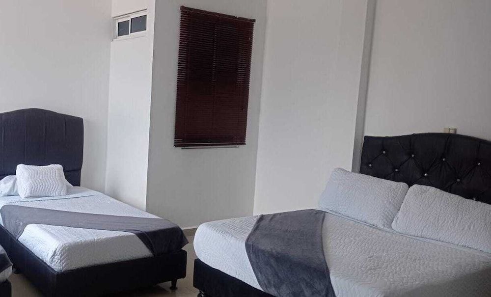 Economy Triple Room