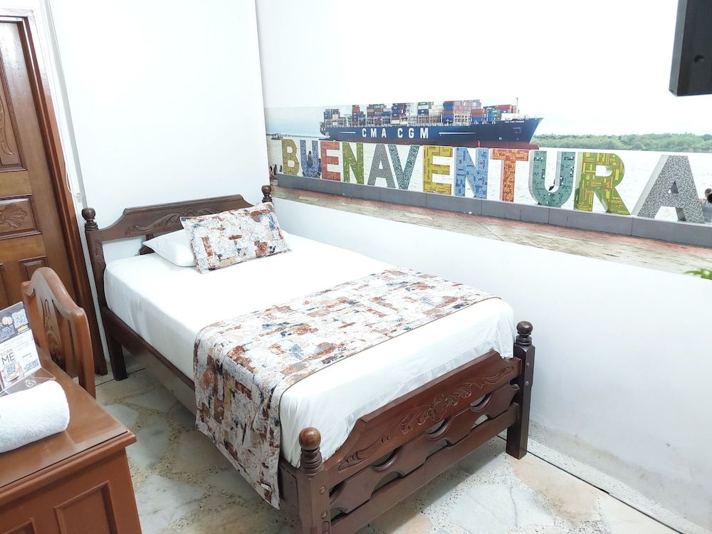 HOTEL STEVEN Single Room, Private Bathroom 8