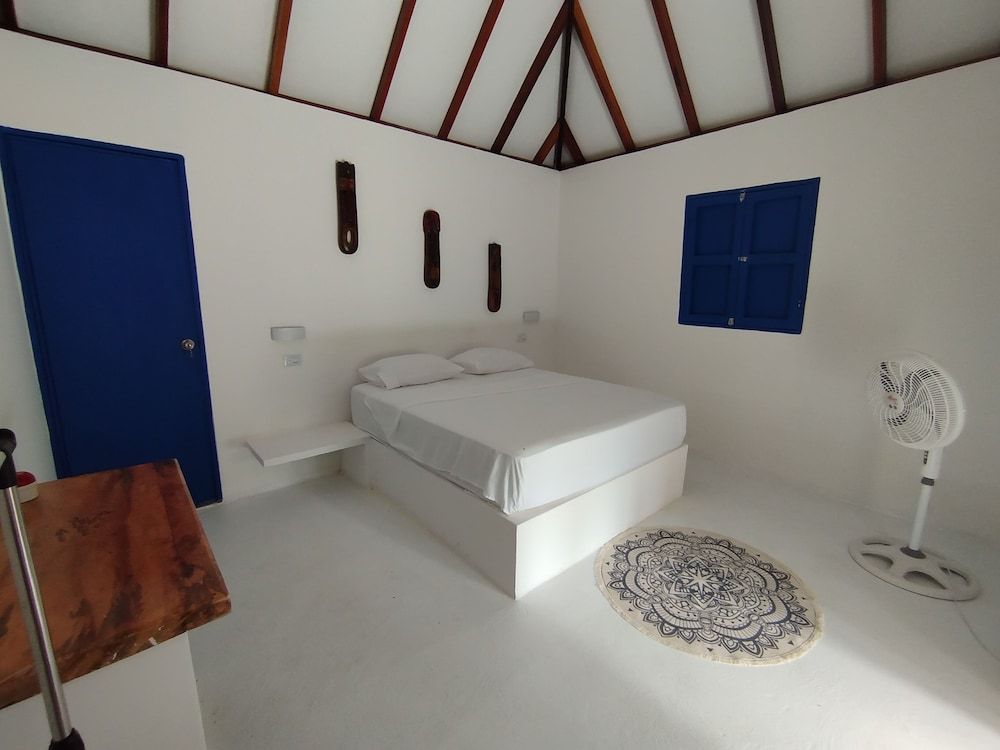 Hotel Coral Sand Deluxe Cabin, Garden View 3