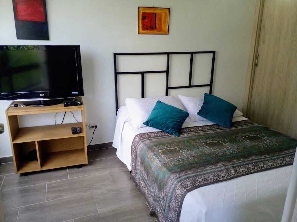 Deluxe Apartment, 1 Queen Bed with Sofa bed, City View, Tower