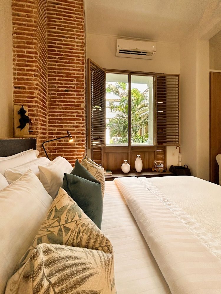 Superior Room, 1 Queen Bed