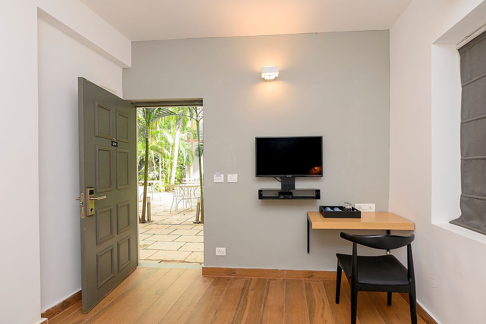 Magnum Resorts Candolim Deluxe Room 9