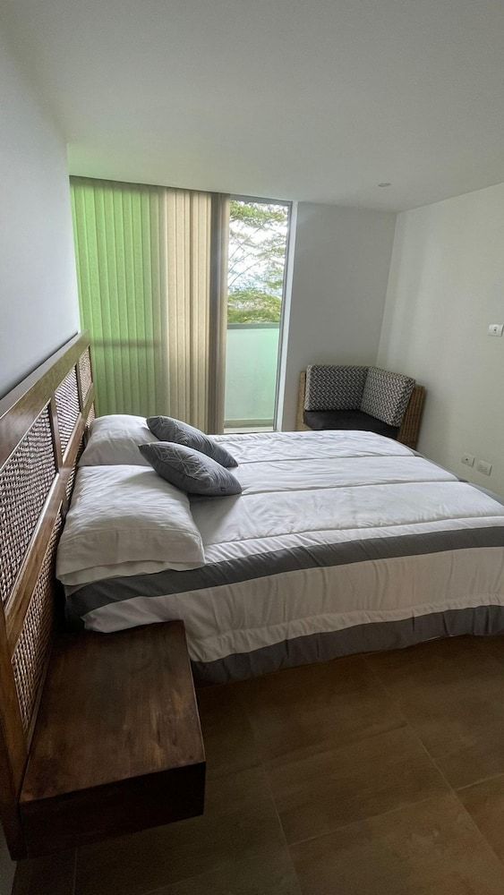 Apartment, 2 Bedrooms, Balcony, City View
