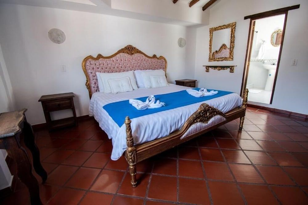 Hotel Villa Luna Deluxe Double Room 5