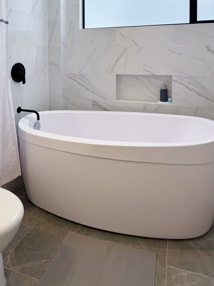 Villa Milá Comfort Apartment, Balcony, Hill View 11