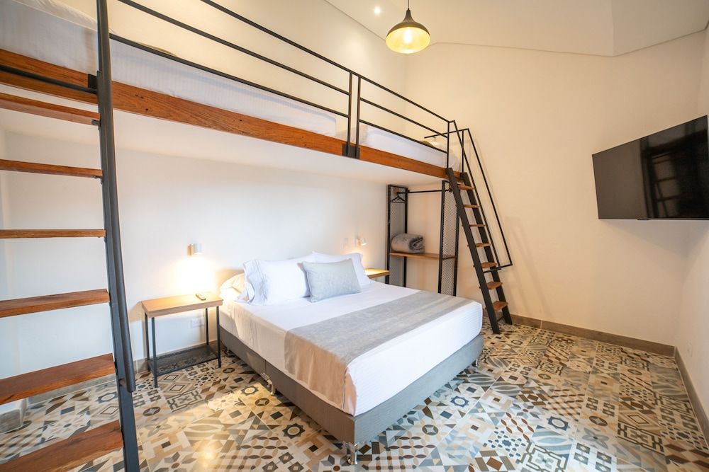 Casa Serafin Hotel Standard Quadruple Room 7