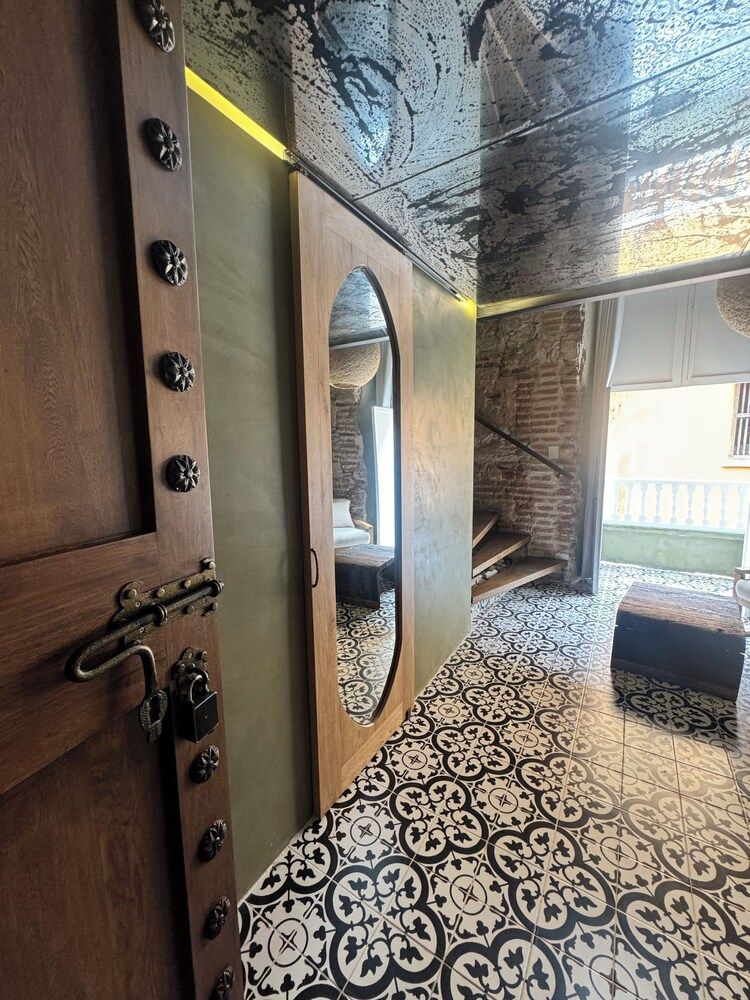 Hotel Villa Alta Guest House Deluxe Double Room, Balcony, City View 12