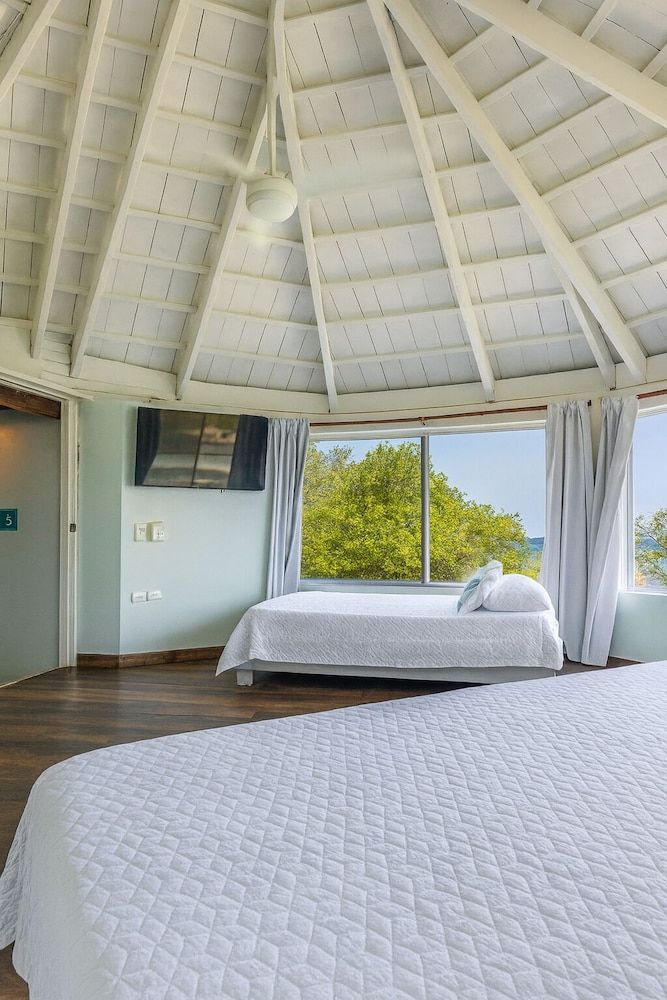 Fragata Island Panoramic Triple Room, Ocean View 4