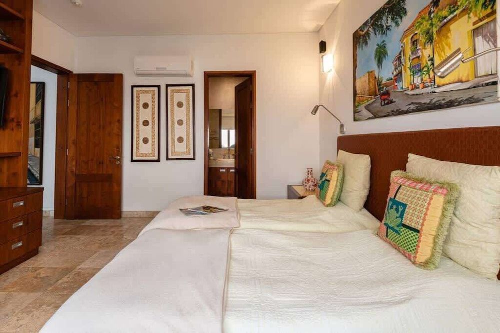 Basic Villa