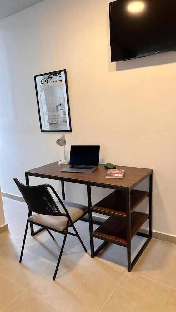 Hotel Star 37 Av Standard Double Room, 2 Double Beds, Non Smoking, Housekeeping 8