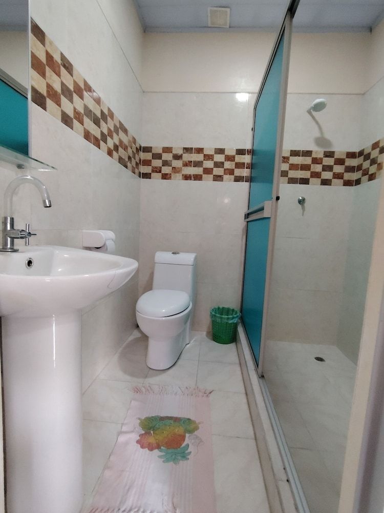 Hotel Alto Amazonas Economy Quadruple Room, Lanai, Pool View 4