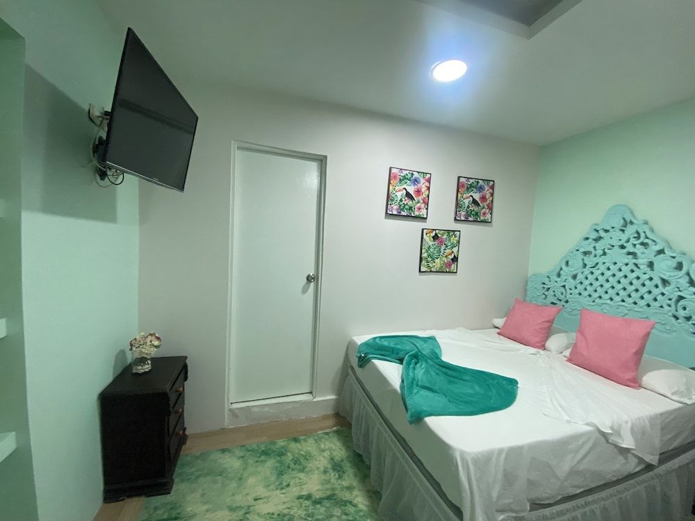 Hotel Casa Renacer Deluxe Triple Room 4