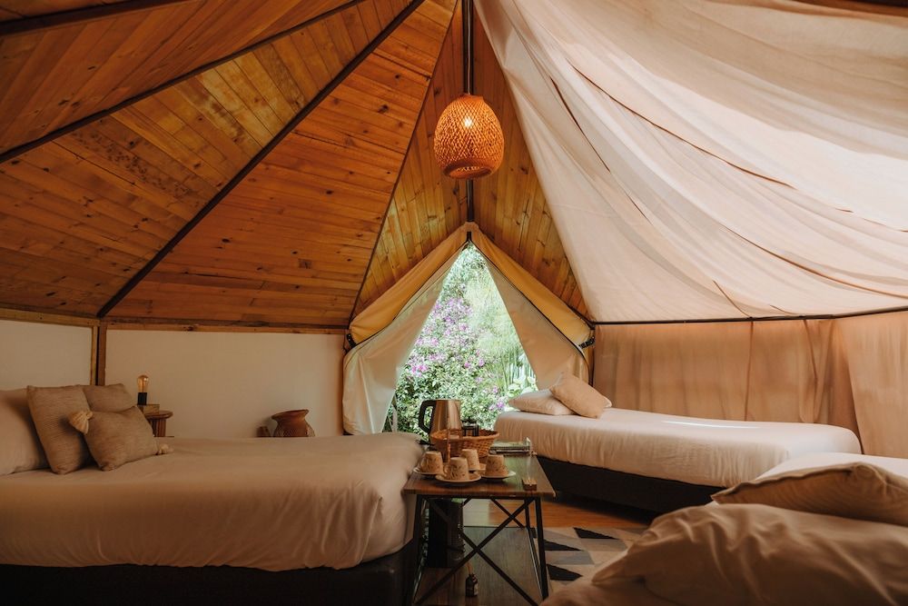 Glamping Lumbre Deluxe Quadruple Room, Mountain View 5