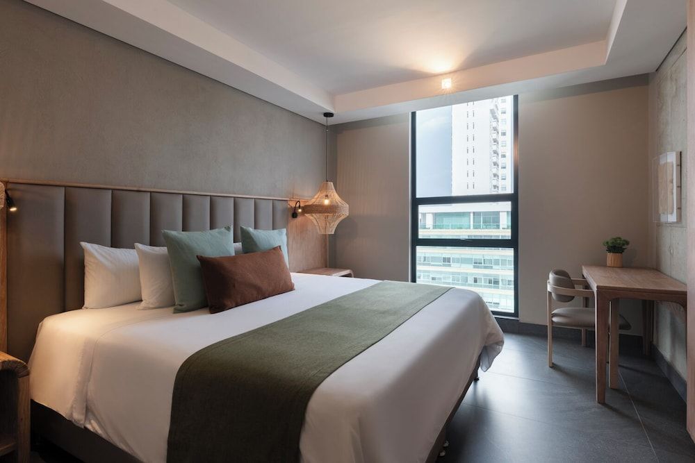 OZ Hotel Collection Classic Double Room 5