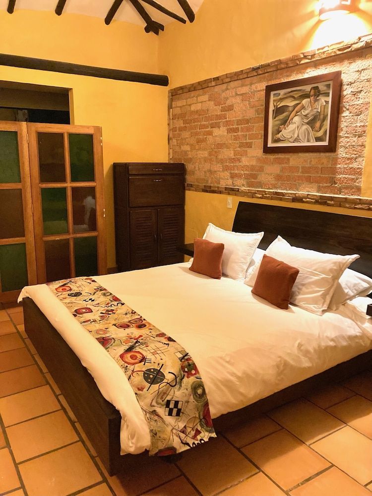 Hotel Bombon Superior Room, 1 King Bed 3