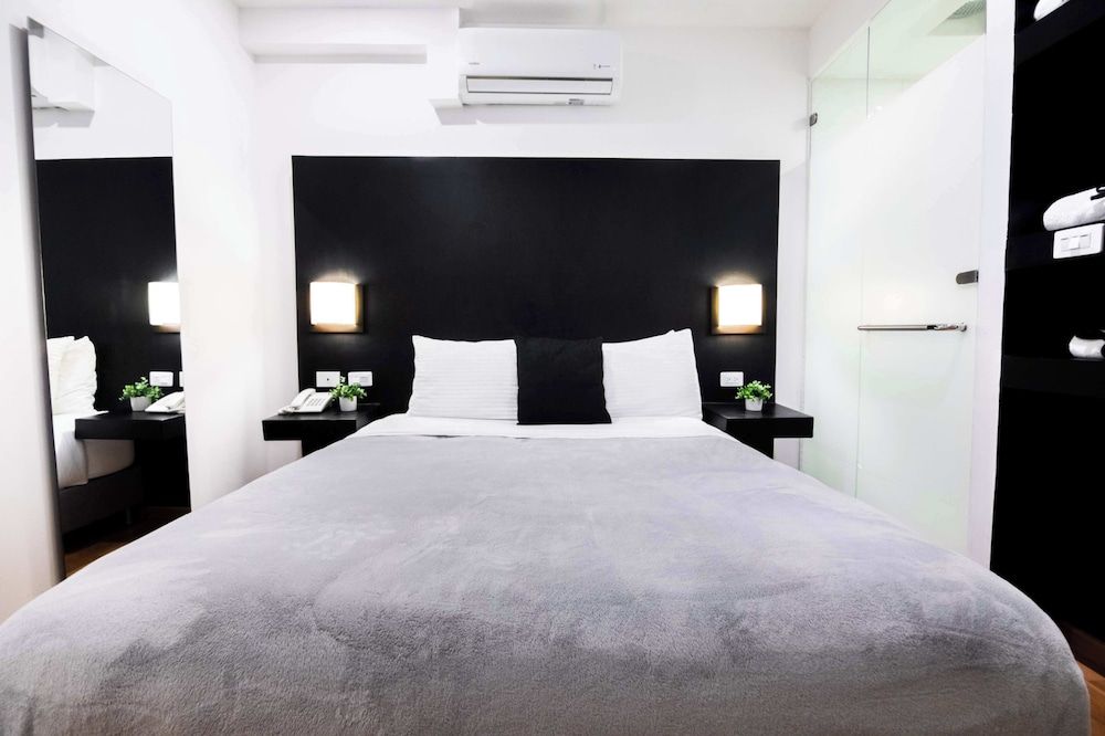 Hotel Z3 Standard Double Room 12