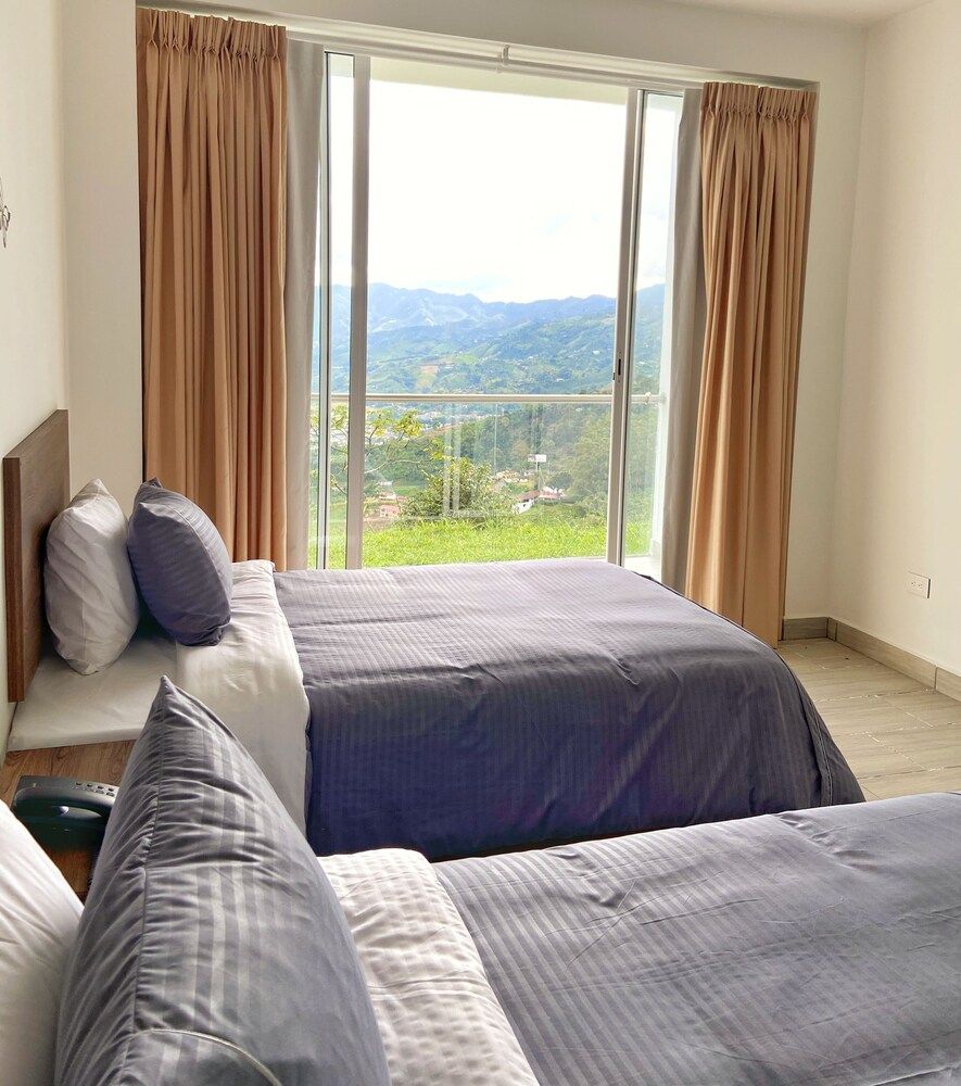 Hotel Entre Lomas Standard Twin Room, Multiple Beds, Ensuite, Mountain View