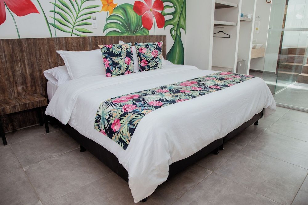 Hotel Porton del Sol Suite 2