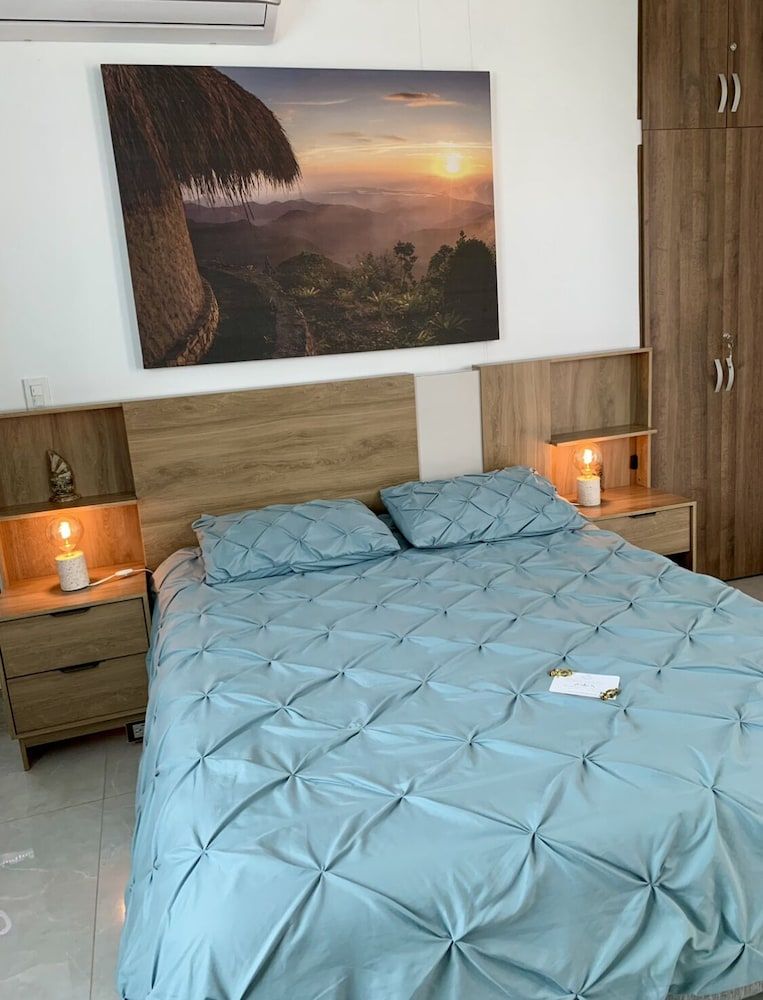 Senior Suite